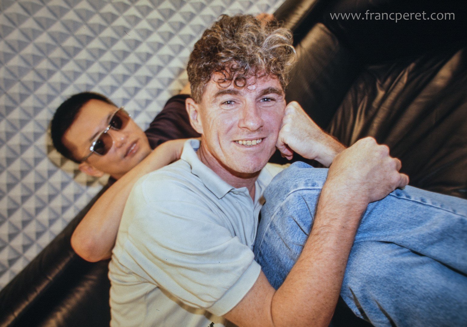 Casual and relaxed Christopher Doyle and Wang Kar Wai at the early stage of their fame in 1994.